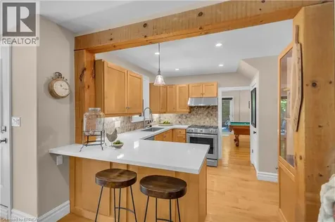 60 Dundas Street West Paris ON N3L 1G5