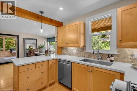 60 Dundas Street West Paris ON N3L 1G5