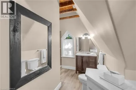 60 Dundas Street West Paris ON N3L 1G5