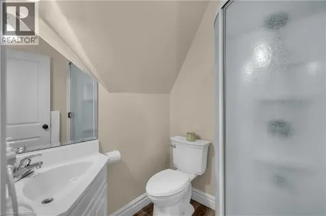 60 Dundas Street West Paris ON N3L 1G5