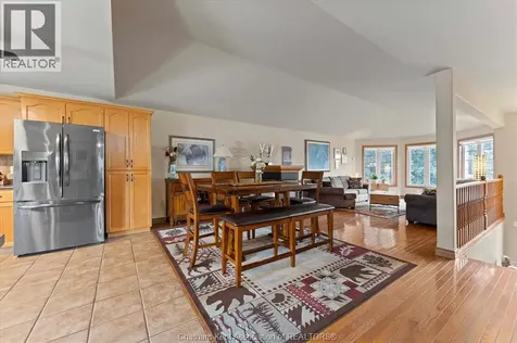 435 Fields Avenue Lasalle ON N9J 3S6