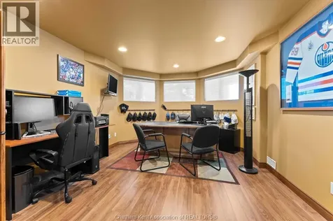435 Fields Avenue Lasalle ON N9J 3S6