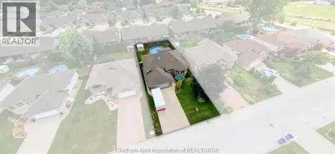 435 Fields Avenue Lasalle ON N9J 3S6
