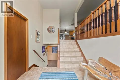 435 Fields Avenue Lasalle ON N9J 3S6