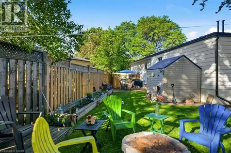 228 Golden Orchard Drive Hamilton ON L9C 6J7