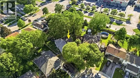 228 Golden Orchard Drive Hamilton ON L9C 6J7