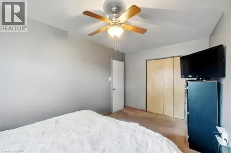 228 Golden Orchard Drive Hamilton ON L9C 6J7