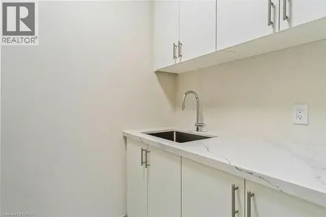 123 Maurice Drive Oakville ON L6K 2W6