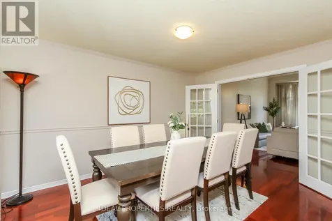 39 Huntings End Avenue Ottawa ON K2M 1R2