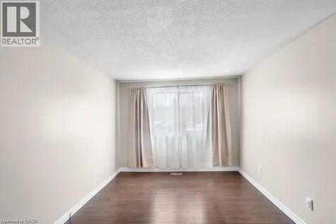 462 Springbank Avenue North Woodstock ON N4T 1K5