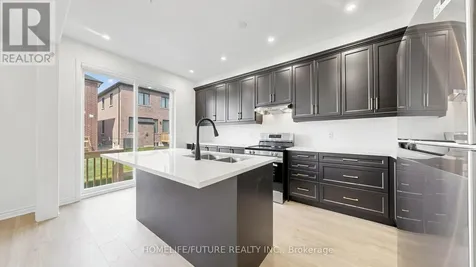 3262 Brigadier Avenue Pickering ON L1X 0T1