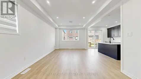 3262 Brigadier Avenue Pickering ON L1X 0T1