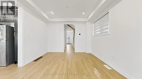 3262 Brigadier Avenue Pickering ON L1X 0T1