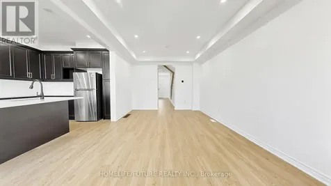 3262 Brigadier Avenue Pickering ON L1X 0T1