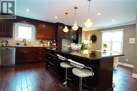 1266 Lakeview Drive Oakville ON L6H 2M8