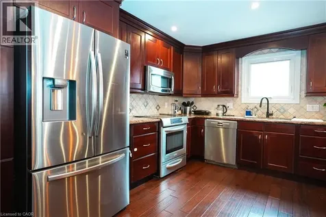 1266 Lakeview Drive Oakville ON L6H 2M8