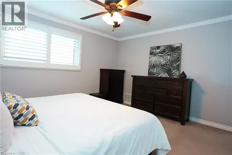 1266 Lakeview Drive Oakville ON L6H 2M8