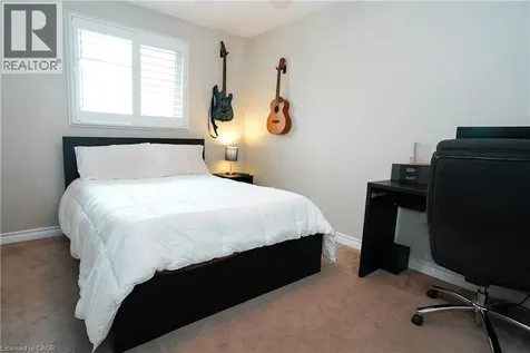 1266 Lakeview Drive Oakville ON L6H 2M8