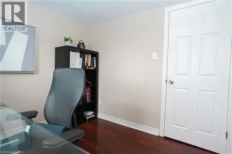 1266 Lakeview Drive Oakville ON L6H 2M8
