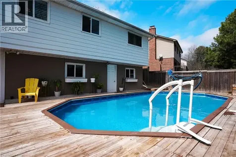 1266 Lakeview Drive Oakville ON L6H 2M8