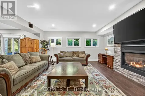 1707 Wilkinson Street Innisfil ON L9S 5A8