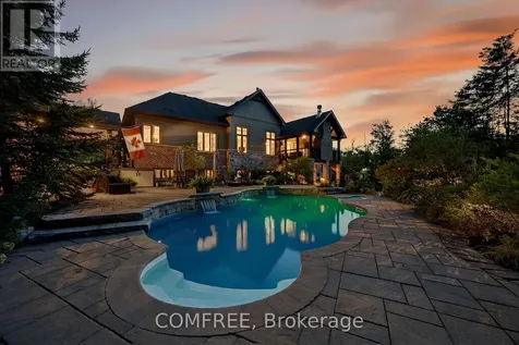 1707 Wilkinson Street Innisfil ON L9S 5A8