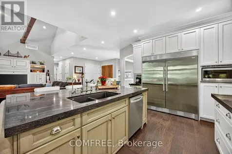 1707 Wilkinson Street Innisfil ON L9S 5A8