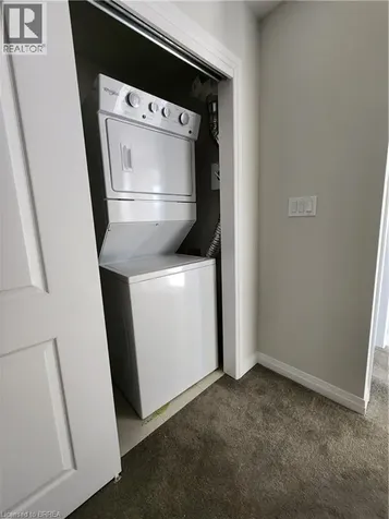 118 Seabrook Drive Kitchener ON N2R 1Y1