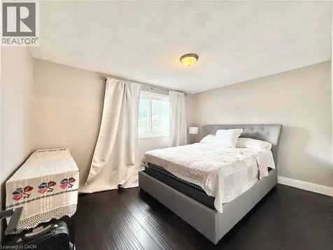 3135 Palmer Drive Burlington ON L7M 1L2