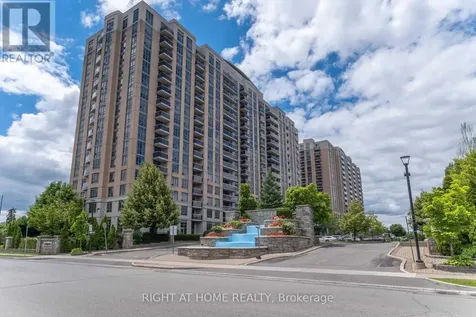 8 Mondeo Drive Toronto (dorset Park) ON M1P 5C7