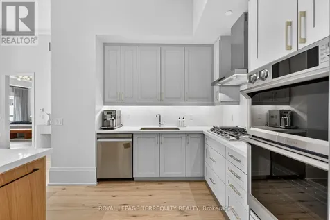 1 Hume Street Collingwood ON L9Y 0X3