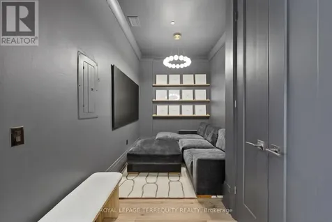 1 Hume Street Collingwood ON L9Y 0X3