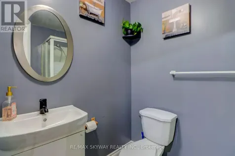 282B Brock Street West Uxbridge ON L9P 1G1