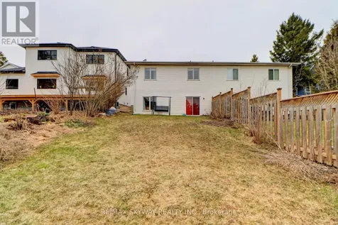 282B Brock Street West Uxbridge ON L9P 1G1