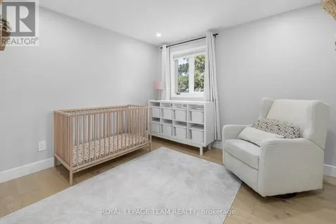 1386 Johnston Drive Ottawa ON K4P 1A6
