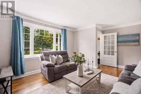 79 St Claire Avenue Ottawa ON K2G 2A5