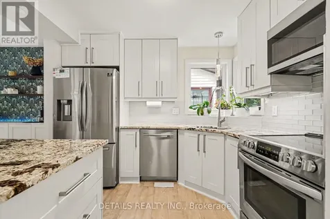 13 Willowview Way Ottawa ON K2J 2P7
