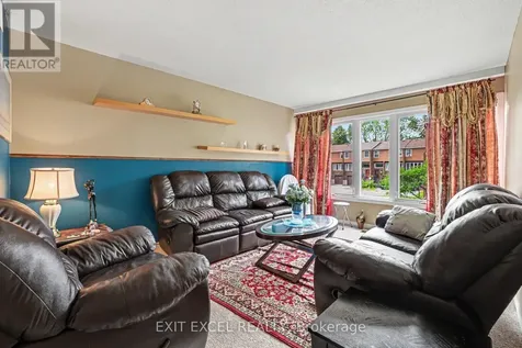 2139 Eric Crescent Ottawa ON K1B 4P5