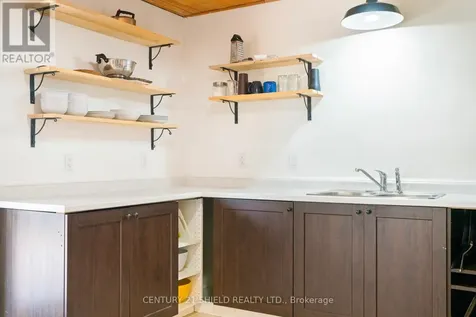 6235 Maple Avenue South Glengarry ON K0C 1N0