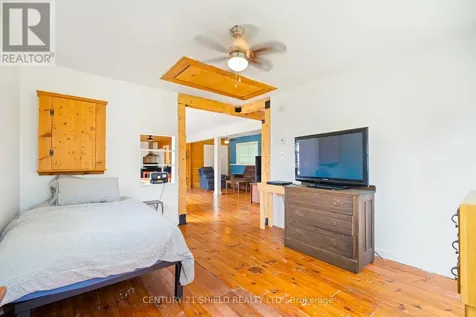 6235 Maple Avenue South Glengarry ON K0C 1N0