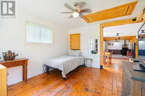 6235 Maple Avenue South Glengarry ON K0C 1N0