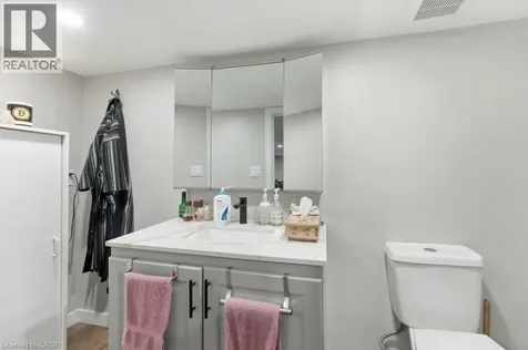 111 Mcalpine Avenue South Welland ON L3B 1T7