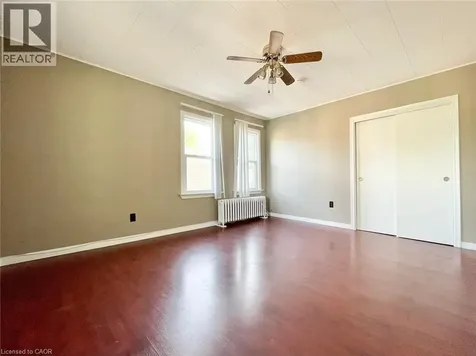 111 Mcalpine Avenue South Welland ON L3B 1T7