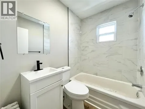 111 Mcalpine Avenue South Welland ON L3B 1T7