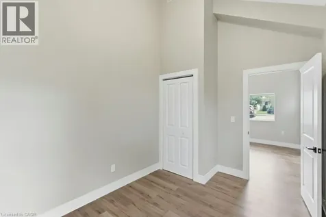 111 Mcalpine Avenue South Welland ON L3B 1T7