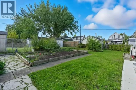 111 Mcalpine Avenue South Welland ON L3B 1T7