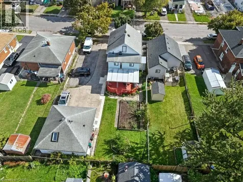 111 Mcalpine Avenue South Welland ON L3B 1T7