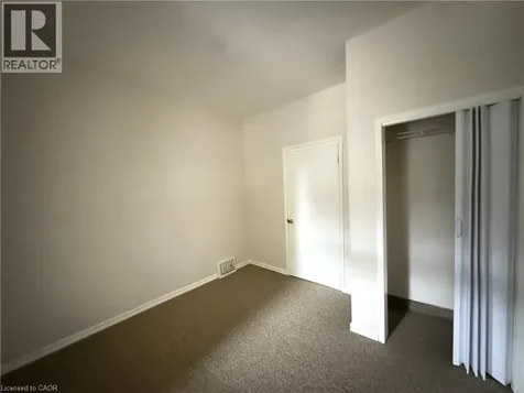 24 Somerset Avenue Hamilton ON L8L 2L5