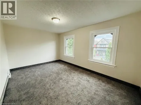 24 Somerset Avenue Hamilton ON L8L 2L5