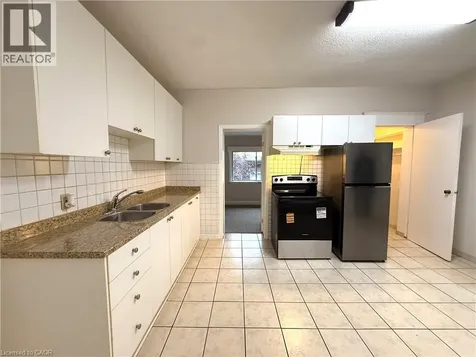 24 Somerset Avenue Hamilton ON L8L 2L5